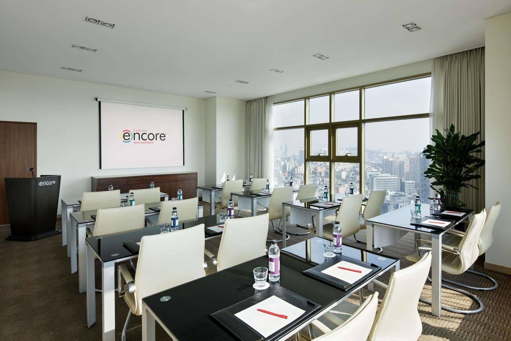 Ramada Encore By Wyndham Seoul Dongdaemun Экстерьер фото